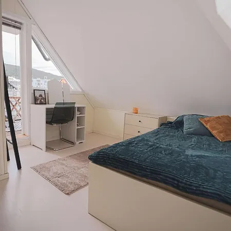 Apartment Roof Terrace 2br - Wake Up With View *